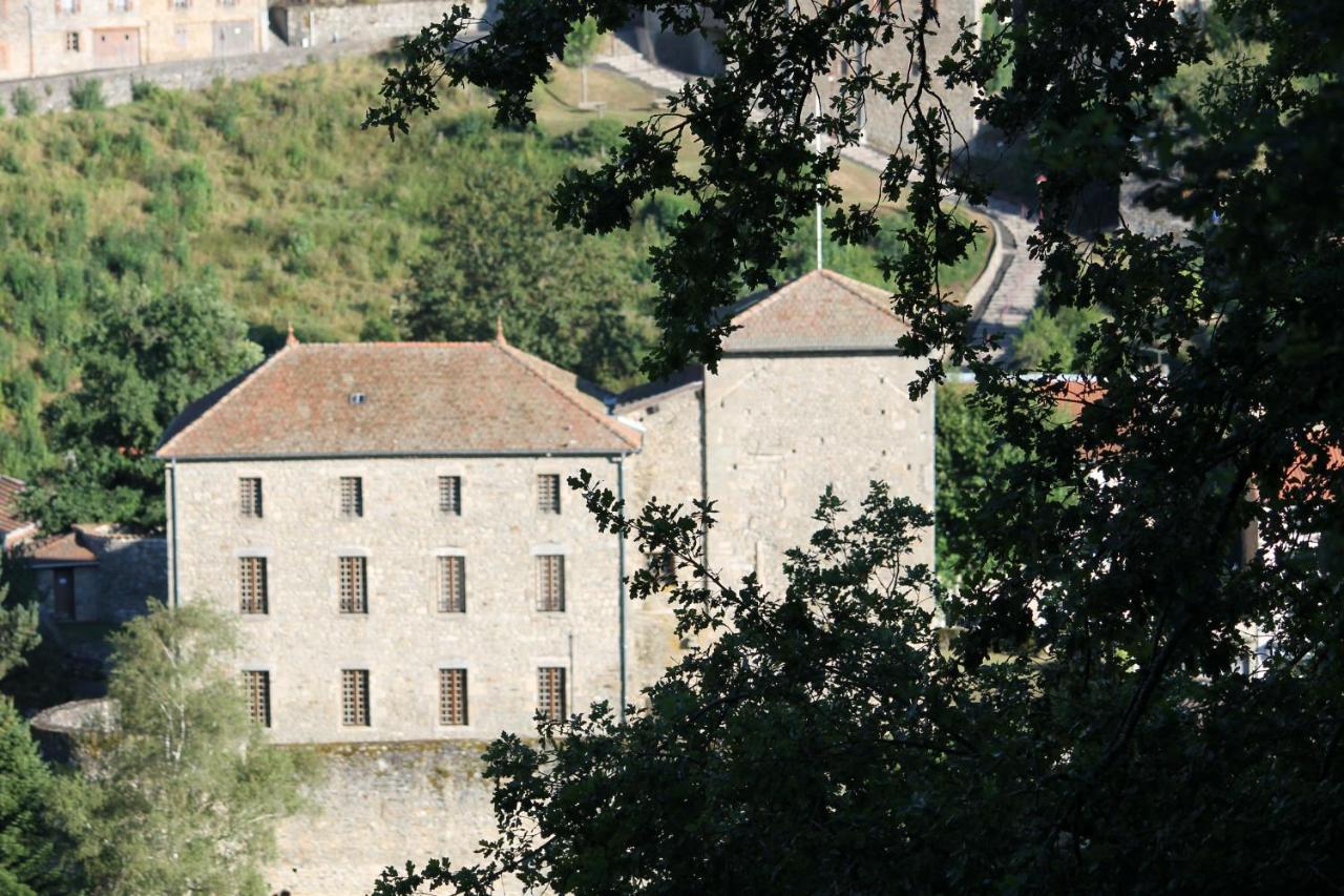 Chambre Bounty, B&B, Cuisine Privee, Lit Queen Size, Terrasse, Parking, Garage Olliergues Exterior photo